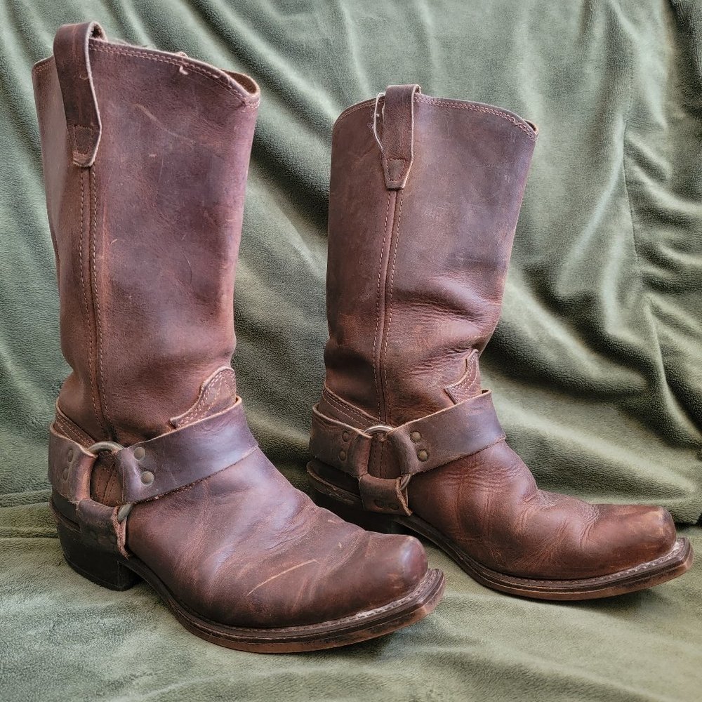 FRYE WOMEN'S 77300 BROWN LEATHER HARNESS BOOTS SQUARE TOE VINTAGE BIKER SZE 7.5
